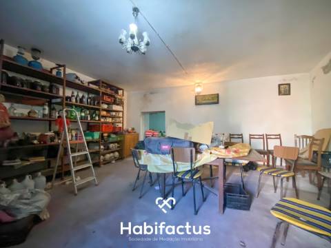 Moradia T4 +1 para venda em Várzea Cova de Tavares, Mangualde - Viseu – Vistas para a Serra da Estre