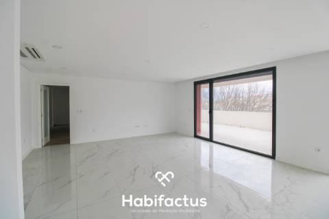 Apartamento T4 + dois T2, de luxo no centro da cidade