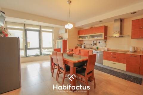 Moradia em Banda T3 Triplex no centro da cidade de Viseu