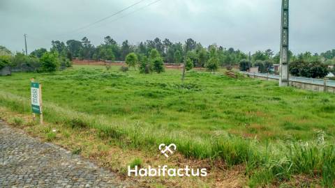 Terreno para venda em Viseu.