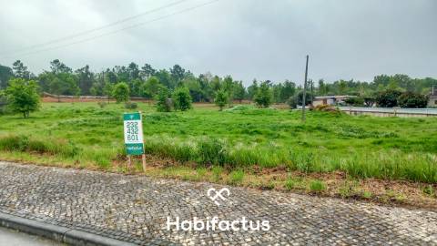 Terreno para venda em Viseu.