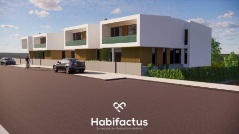 Moradia Geminada T5 com aquitectura contemporânea à Venda – Viseu