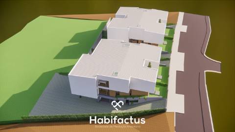 Moradia Geminada T4 com aquitectura contemporânea à Venda – Viseu