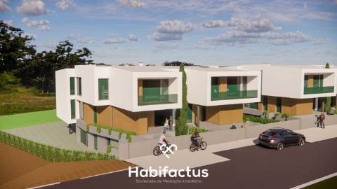 Moradia Geminada T4 com aquitectura contemporânea à Venda – Viseu