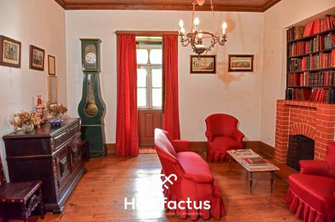 Casa Nobre setecentista no município de Carregal do Sal - Viseu