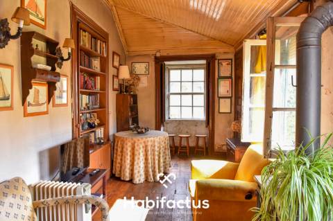 Casa Nobre setecentista no município de Carregal do Sal - Viseu