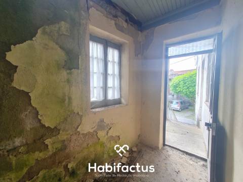 Moradia em pedra para venda em Paranhos da Beira - Seia.