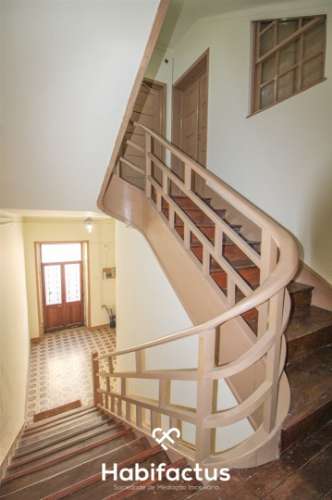 Prédio na Avenida Alberto Sampaio - Viseu