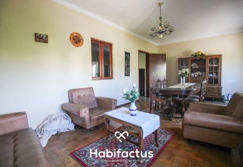 Moradia T2+1 para a venda Junto à Zona Histórica de Cabanas de Viriato - Viseu