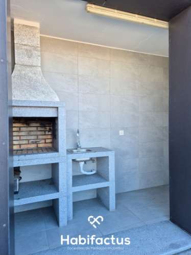 Apartamento T4 Cobertura no centro de Viseu