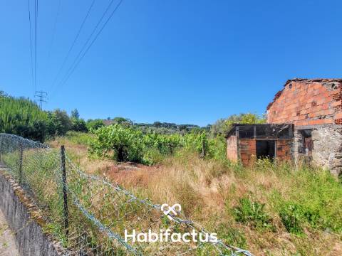 Terreno Rústico com Viabilidade de Construção no Centro da Vila de Nelas – Oportunidade Única!