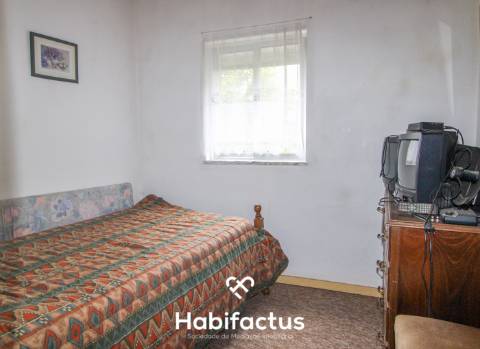 Moradia T2 para restaurar em Boa Aldeia - Viseu