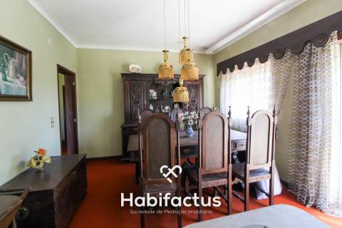 Moradia Isolada Próxima ao Centro de Viseu