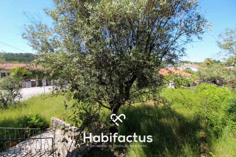 Moradia Isolada Próxima ao Centro de Viseu