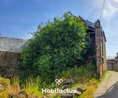Moradia à venda em Pedra para Reconstrução Total – Travanca de Lagos, Oliveira do Hospital, Coimbra