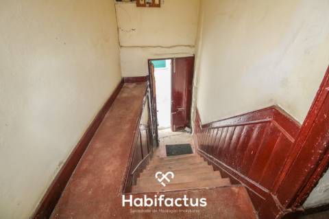 Prédio para reconstruir em Viseu