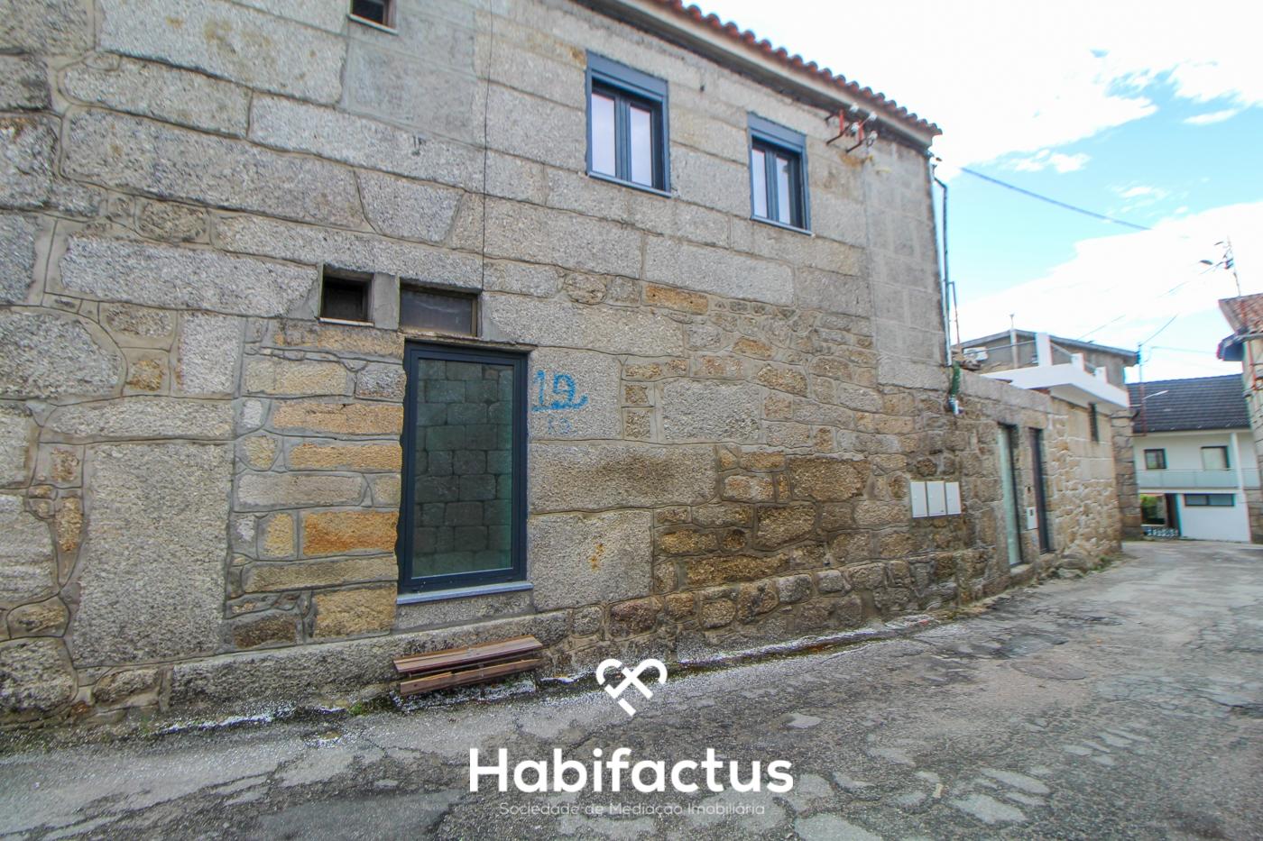 Moradia em Banda T3 Venda em Faíl e Vila Chã de Sá,Viseu