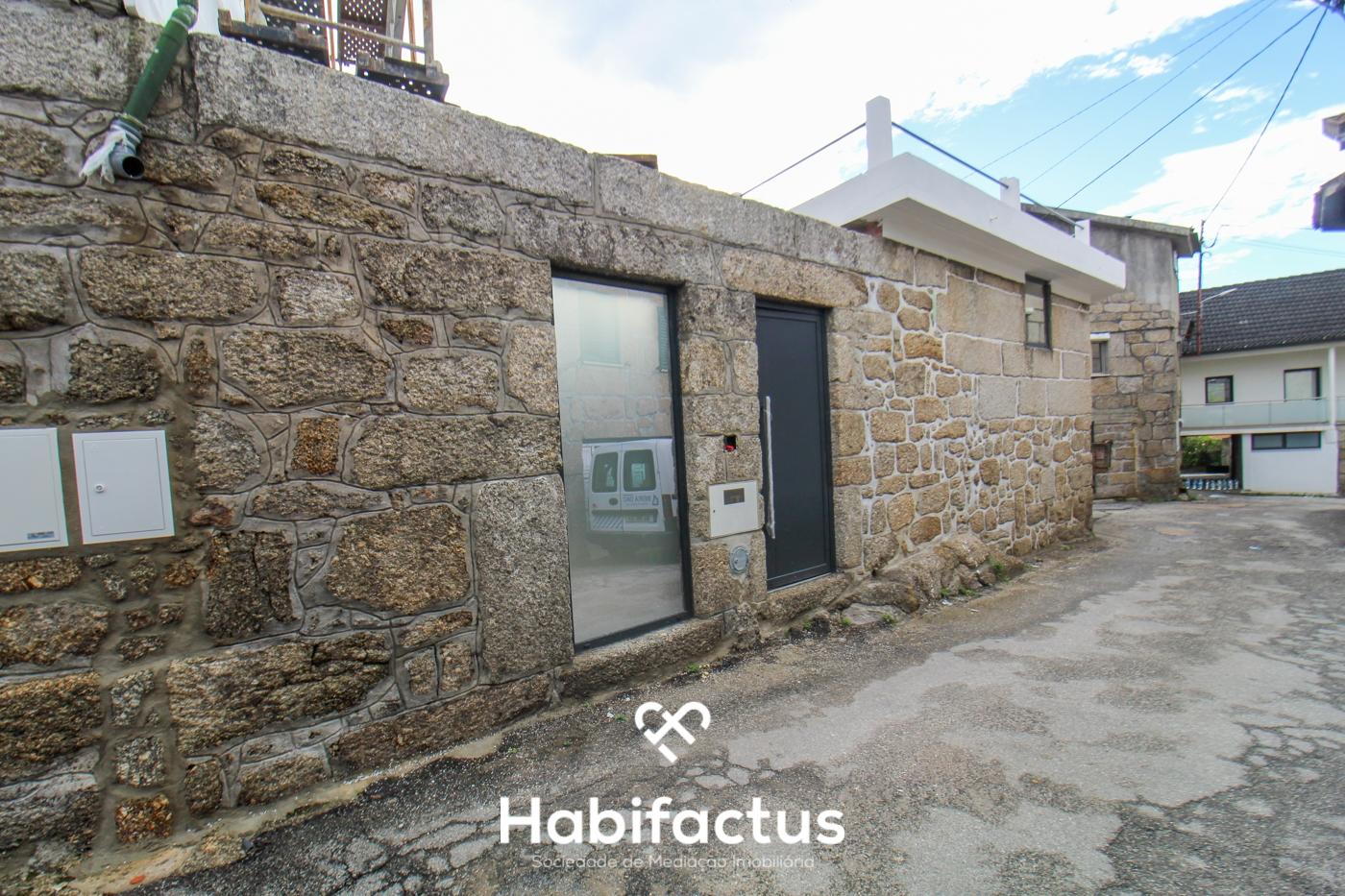 Moradia em Banda T3 Venda em Faíl e Vila Chã de Sá,Viseu