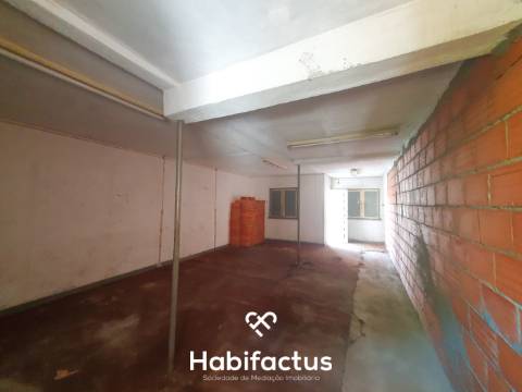 Moradia à venda com em Vodra – Seia