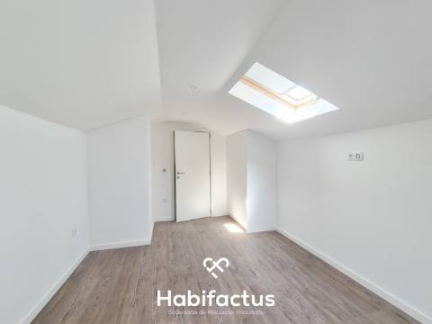 Apartamento T4 remodelado centro de Viseu