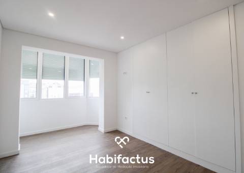 Apartamento T4 remodelado centro de Viseu