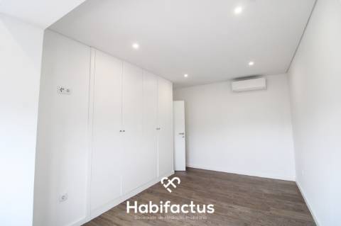 Apartamento T4 remodelado centro de Viseu