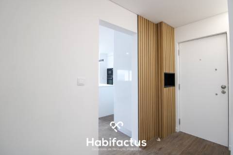 Apartamento T4 remodelado centro de Viseu