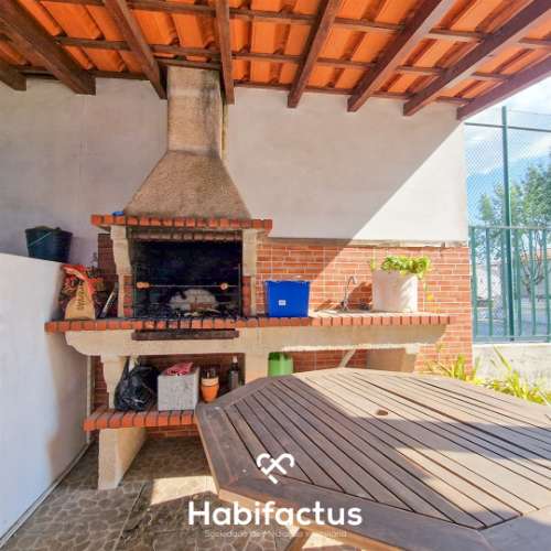 Moradia T4 em banda em Viseu