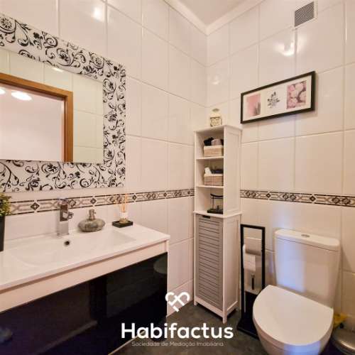 Moradia T4 em banda em Viseu