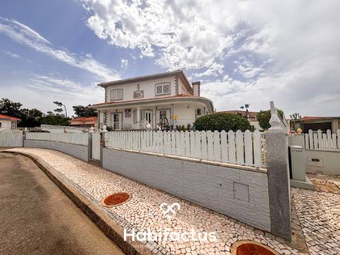 Moradia T5 de Sonho a 2 Minutos do Centro de Mangualde