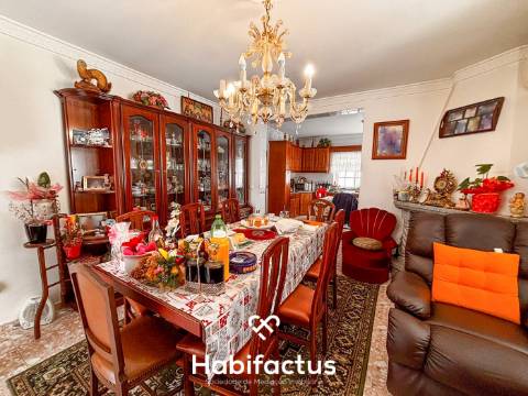 Moradia T5 de Sonho a 2 Minutos do Centro de Mangualde