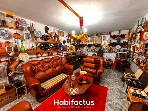 Moradia T5 de Sonho a 2 Minutos do Centro de Mangualde