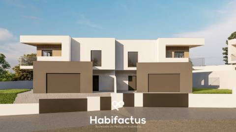 Moradia geminada T3 em construção, em Rebordinho  - Viseu