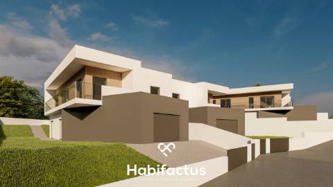 Moradia geminada T3 em construção, em Rebordinho  - Viseu