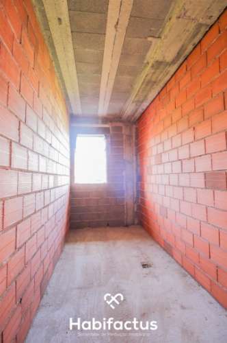 Moradia isolada T4 em construção, em Rebordinho - Viseu