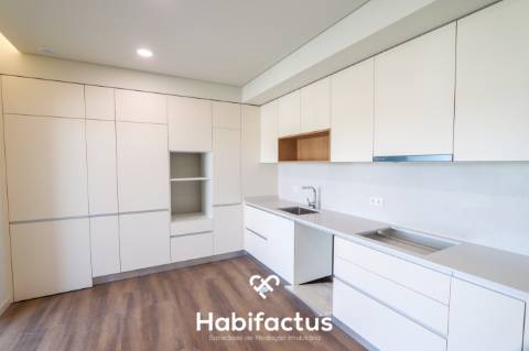 Apartamento T3 +2 Duplex Exclusivo em Zona Nobre da cidade de Viseu