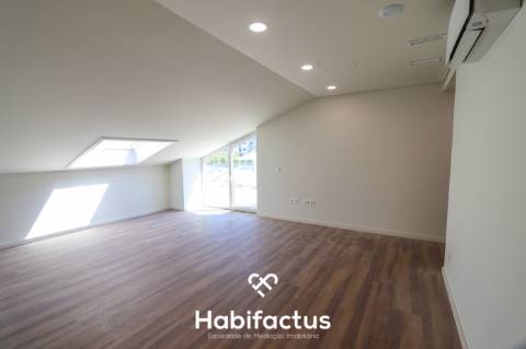Apartamento T3 +2 Duplex Exclusivo em Zona Nobre da cidade de Viseu