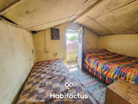 Moradia T3 á venda no Centro Histórico de Santar com Vista Privilegiada para as Vinhas e Serra da Es