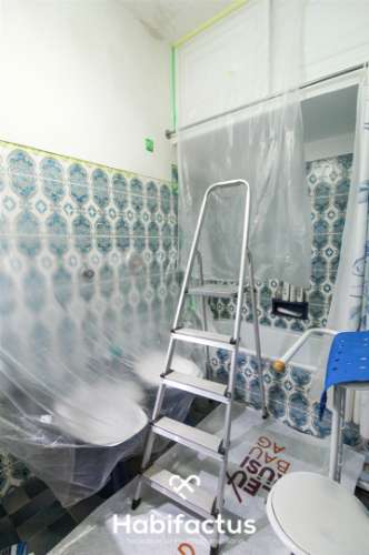 Apartamento T4 com duas entradas independentes no centro de Viseu