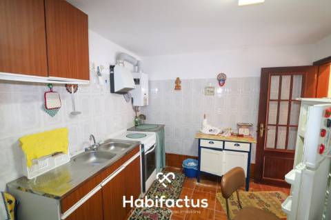 Moradia T2 em obras de remodelação em Viseu