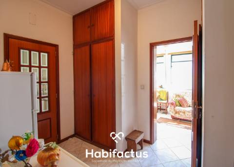 Moradia T4 no Centro de Tondela