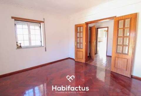 Moradia T4 no Centro de Tondela