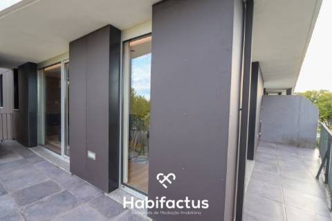 Apartamento T3+2 com Varandas e Terraço em Viseu