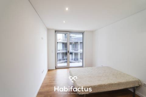 Apartamento T3+2 com Varandas e Terraço em Viseu