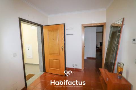 Apartamento T3 com lugar de garagem no Sátão