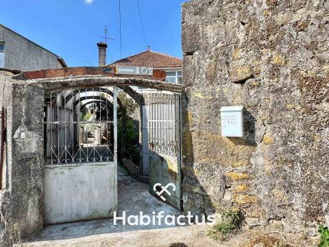 Moradia T5 Venda em Vila Nova de Paiva, Alhais e Fráguas,Vila Nova de Paiva