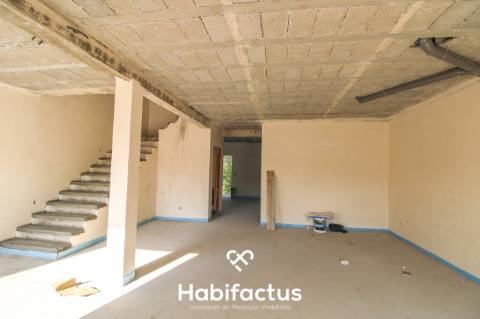 Moradia em Banda T3 Venda em Campo,Viseu