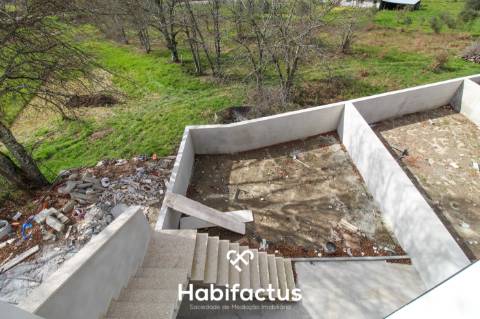 Moradia em Banda T3 Venda em Campo,Viseu