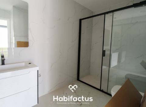 Moradia em Banda T3 Venda em Campo,Viseu