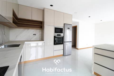 Moradia Banda Nova para Venda Viseu